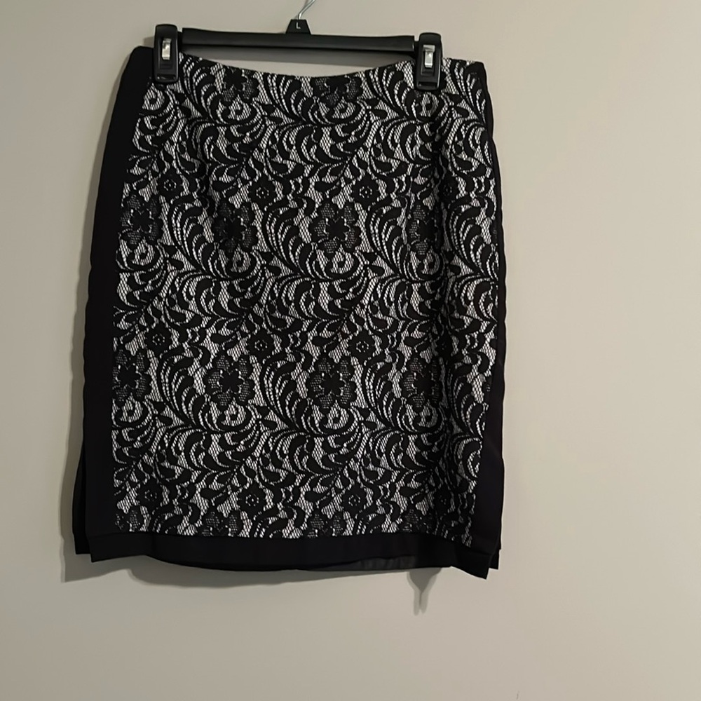 Black and White Lace Pencil Skirt